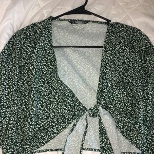 Long sleeve crop top